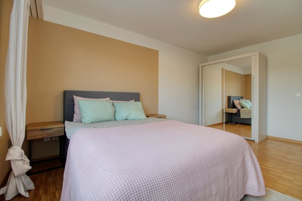 Schöne Zimmer an bester Lage nahe Sihlcity 3