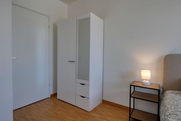 Coliving élégant avec une vue imprenable sur le lac et les montagnes 8