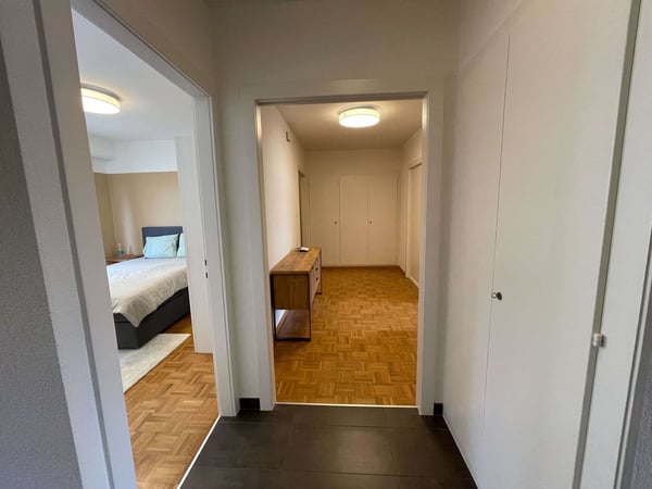 Furnished room in modernised apartment in a top location 20
