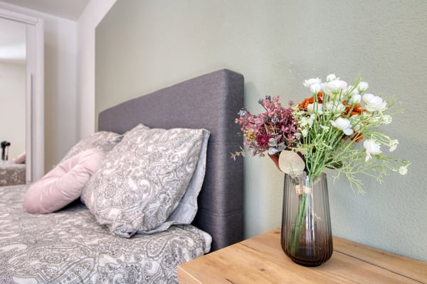 Your Next Chapter Starts Here - Furnished Room in a Top Location 4