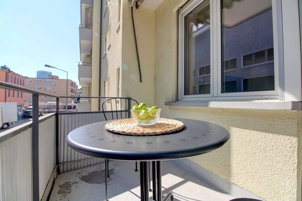 Your Next Chapter Starts Here - Furnished Room in a Top Location