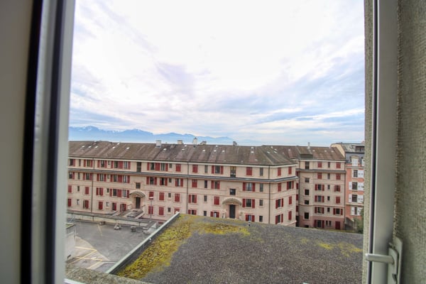 Un Appartement Coliving Moderne à l'Avenue de France à Lausanne 9