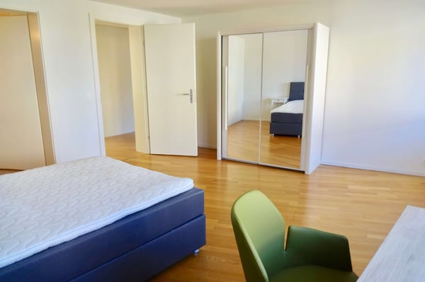 Cozy 1.5-Room Studio for Rent – Sunny & Well-Connected Location in Zürich 3