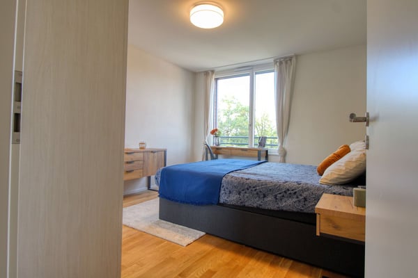 Appartement vivant spacieux à Crissier avec salle de bain privée 14