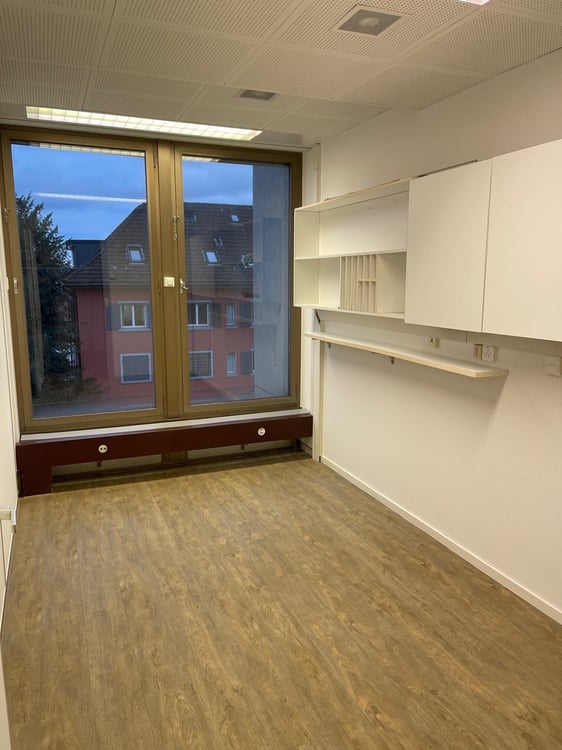 helle Bürofläche im Kreis 6 zu vermieten 3