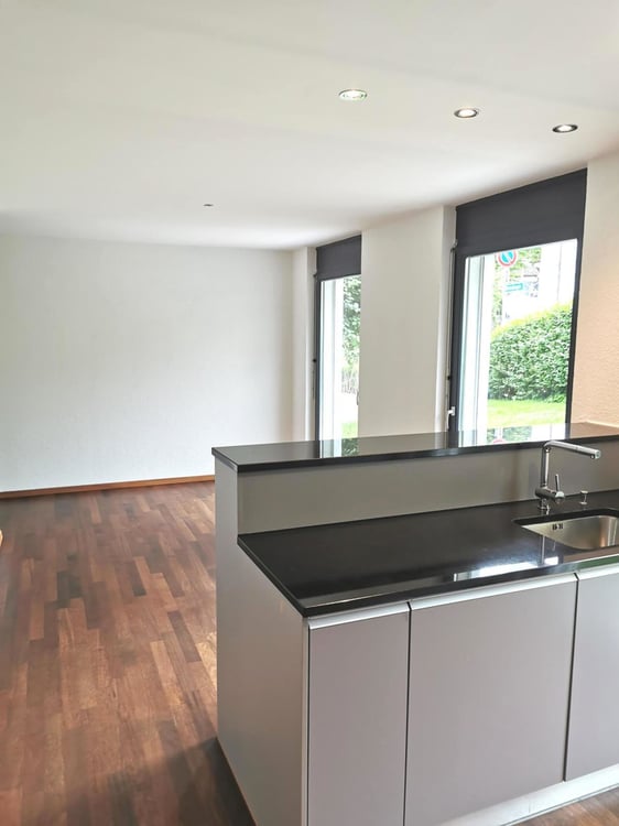 Charmante 3.5-Zimmer Wohnung in Gehdistanz zum See 3