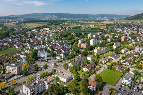 Grosszügige 6.5 Zimmer-Dachwohnung an bester Lage 11