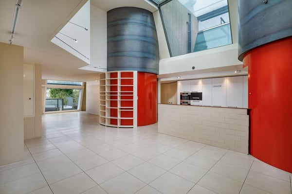 Grosse, moderne 6.5 Zimmer-Wohnung