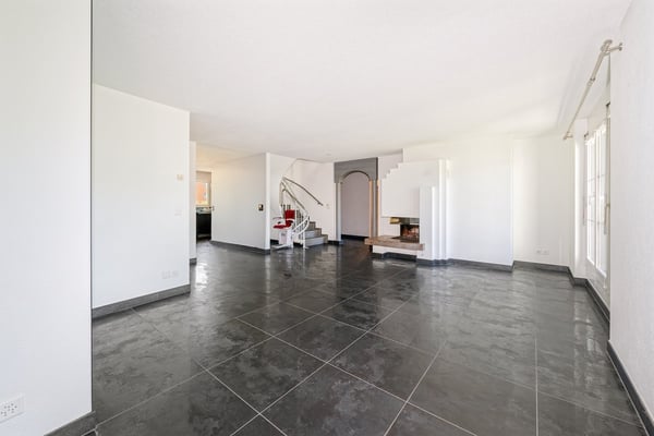 Geräumige 1.5-Zimmer-Duplex-Wohnung in Urdorf 5