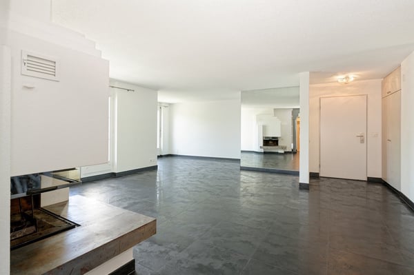 Geräumige 1.5-Zimmer-Duplex-Wohnung in Urdorf 4