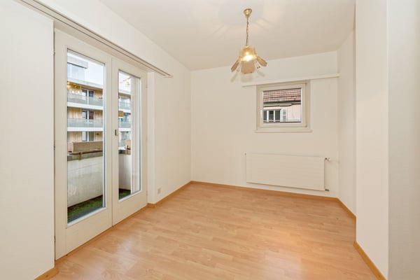 Bestandesliegenschaft mit vielseitigem Baupotenzial an bevorzugter Lage in Zürich-Affoltern 6