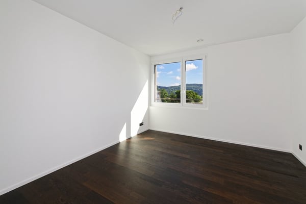 Moderne 1.5-Zimmer-Attikawohnung mit grosszügigen Terrassen und Lift in die Wohnung 11