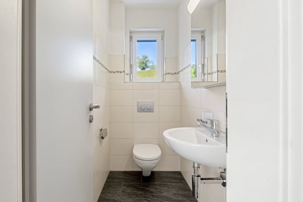 Freistehendes 5.5-Zimmer-Einfamilienhaus in Hüntwangen 5