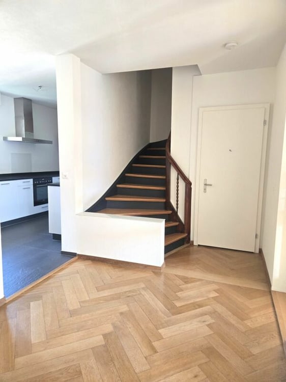Charmante 4.5-Zimmer-Altbau-Maisonette mit Rheinsicht 5