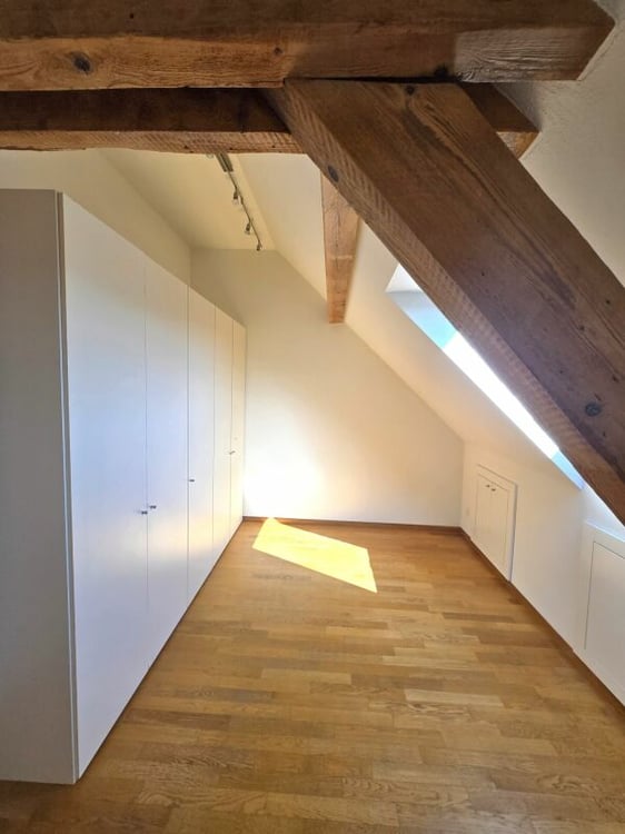 Charmante 4.5-Zimmer-Altbau-Maisonette mit Rheinsicht 9