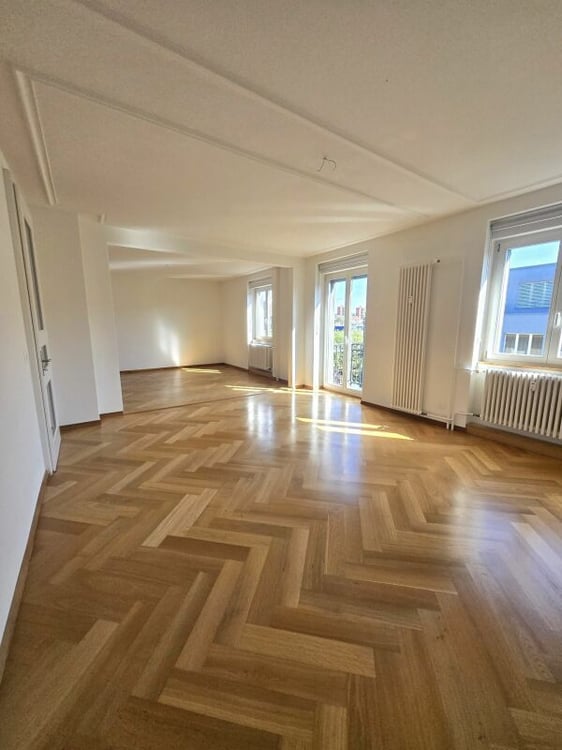 Charmante 4.5-Zimmer-Altbau-Maisonette mit Rheinsicht 2