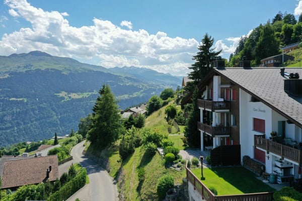 Gemütliche 2½-Zimmer-Ferienwohnung mit atemberaubender Panoramaaussicht 12