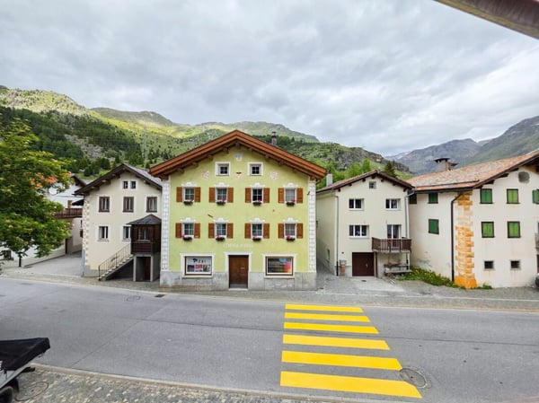 Renovierte 2½-Zimmer-Ferienwohnung im 1. OG in nächster Nähe zu der Bergbahnstation 10