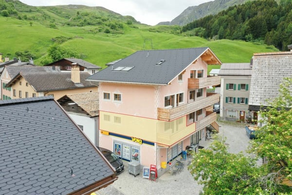 Renovierte 2½-Zimmer-Ferienwohnung im 1. OG in nächster Nähe zu der Bergbahnstation 2