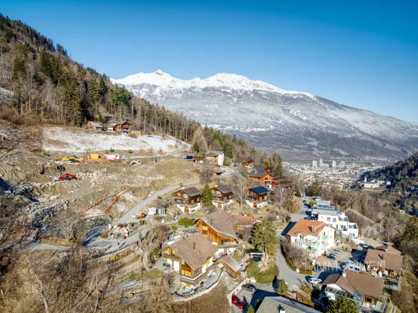 Erstwohnsitz oder Ferienhaus mit  Einliegerwohnung 10