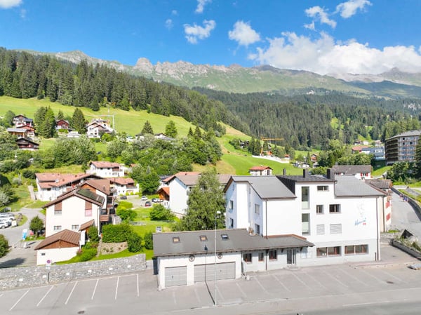 Moderne, neue Erstwohnung mit schöner Terrasse 12