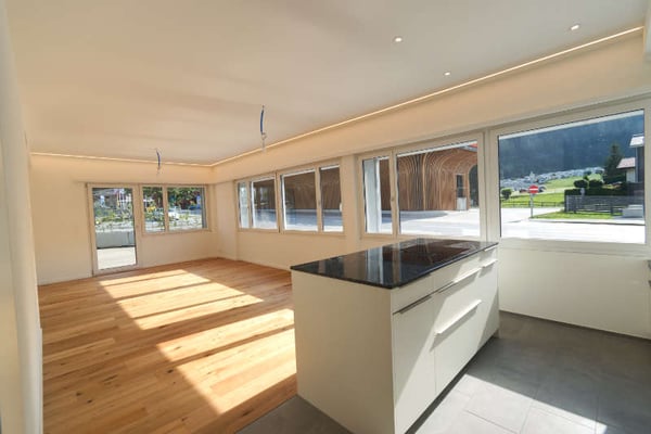 Moderne, neue Erstwohnung mit grossem Aussenplatz 3