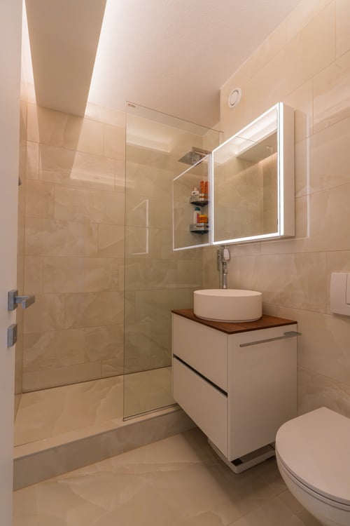 Exklusive Stadtwohnung mit See- und Bergkulisse 4