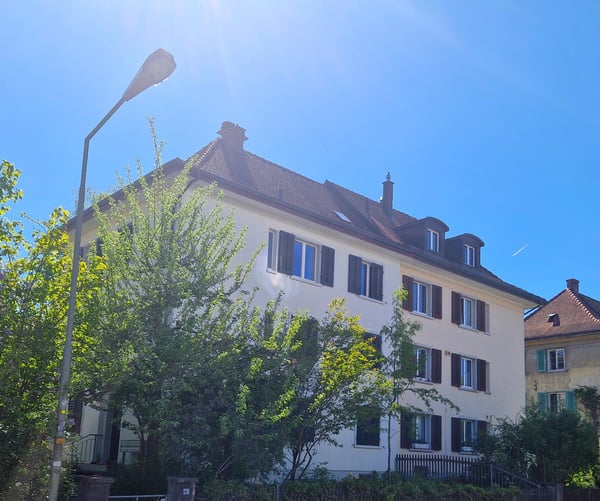 1.5-Zimmer-Wohnung mit Balkon an ruhiger sonniger Lage 1