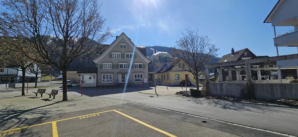 Gemütliches Studio / Büro / Atelier in Unterwasser 1