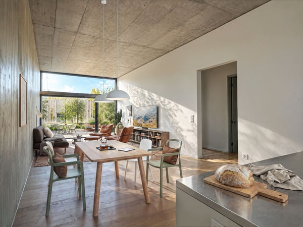 Erstvermietung - Grosszügige Erdgeschosswohnung mit Terrasse