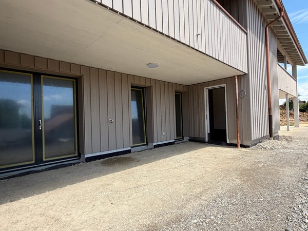 Neubau EG-Wohnung mit 3.5 Zimmer, 76 m² und grosszügigem Sitzplatz 4
