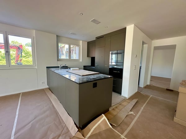 Gartenwohnung zum Verlieben: 3.5 Zimmer, 101m², grosser Sitzplatz & viel Grün 2