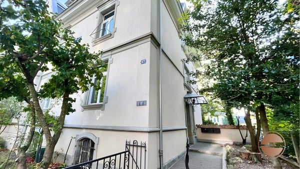 GROSSZÜGIGE LAGERFLÄCHE / SPACIOUS STORAGE AREA 2