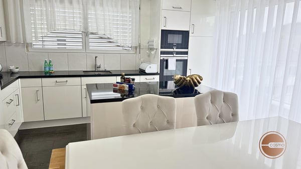 ZENTRALE ATTIKA-WOHNUNG MIT GROSSZÜGIGER TERRASSEN / CENTRAL ATTIC APARTMENT WITH SPACIOUS TERRACES 5