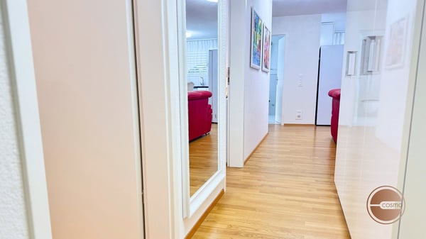 ZENTRALE ATTIKA-WOHNUNG MIT GROSSZÜGIGER TERRASSEN / CENTRAL ATTIC APARTMENT WITH SPACIOUS TERRACES 2