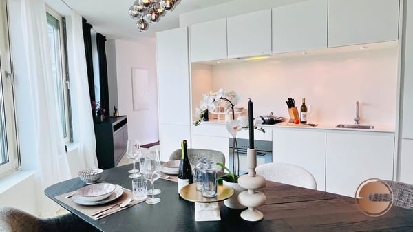 UNIQUE LOFT-WOHNUNG MIT 2-SCHLAFZIMMER IN SEEFELD / UNIQUE LOFT 2-BR APARTMENT IN  SEEFELD 4