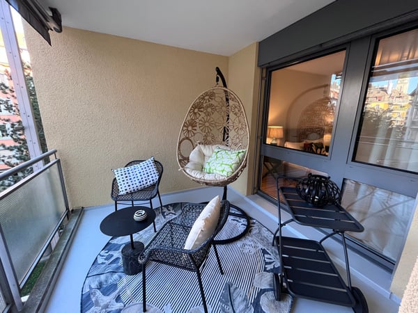 URBANES + STILVOLLES APARTMENT IN FLUSSNÄHE / URBAN + STYLISH APARTMENT NEAR THE RIVER 4