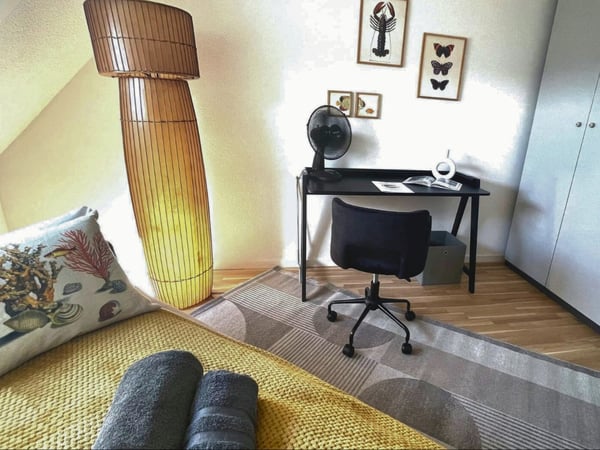 COSMOPOLITAN APARTMENTS - 1.5 ROOM / 3-BEDROOM SERVICED APARTMENT 21