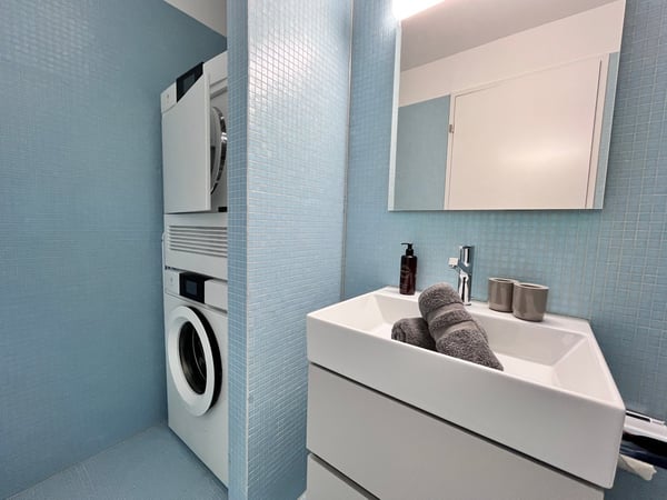 IM EINKLANG MIT DER NATUR - 1.5-ZI.-APARTMENT / IN HARMONY WITH NATURE - 1.5-ROOM APARTMENT 32