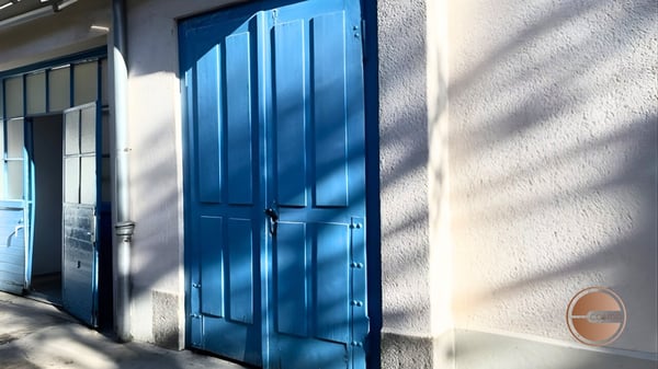 GROSSZÜGIGE LAGERFLÄCHE / SPACIOUS STORAGE AREA 5