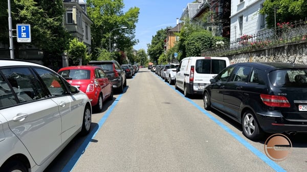 GROSSZÜGIGE LAGERFLÄCHE / SPACIOUS STORAGE AREA 3