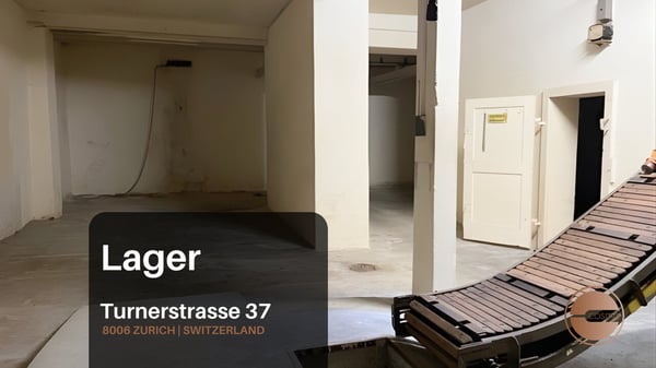 GROSSZÜGIGE LAGERFLÄCHE / SPACIOUS STORAGE AREA 1