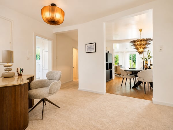 NEU! 1-Bedroom-Apartment mit Gartenterrasse am Zürichberg 2