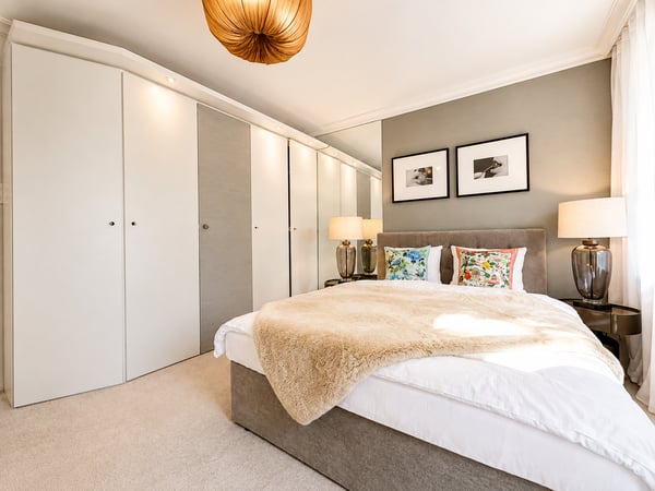 NEU! 1-Bedroom-Apartment mit Gartenterrasse am Zürichberg 9