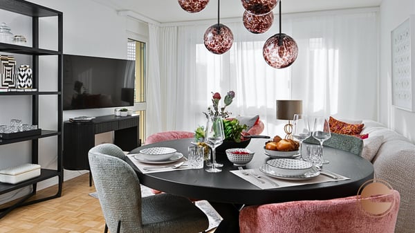 LUXUS 1-SCHLAFZIMMER APARTMENT IN FLUSSNÄHE / COZY 1-BEDROOM APARTMENT NEAR THE RIVER 1