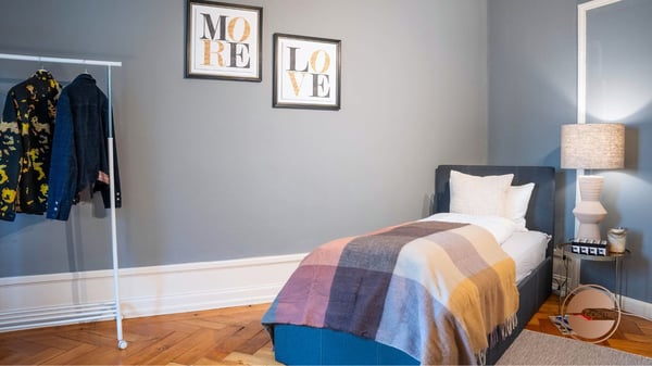 BELLE ÉPOQUE CHARM - 3.5-ROOM / 2-BEDROOM BOUTIQUE SERVICED APARTMENT 6