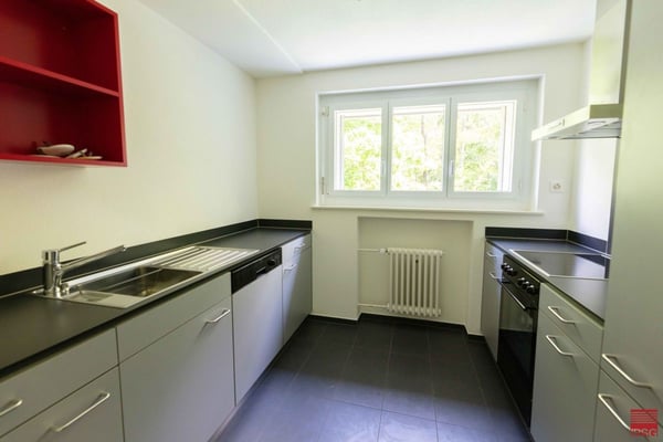 MODERNE Wohnung an ruhiger Lage 1
