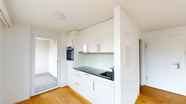 Moderne 2.5 Zimmer-Wohnung an zentraler Lage 2