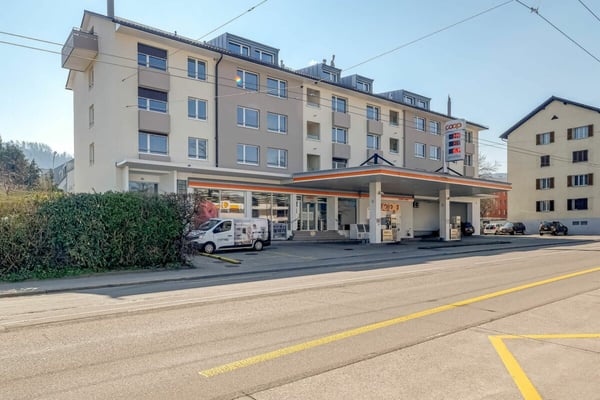 Moderne 2.5 Zimmer-Wohnung an zentraler Lage 1