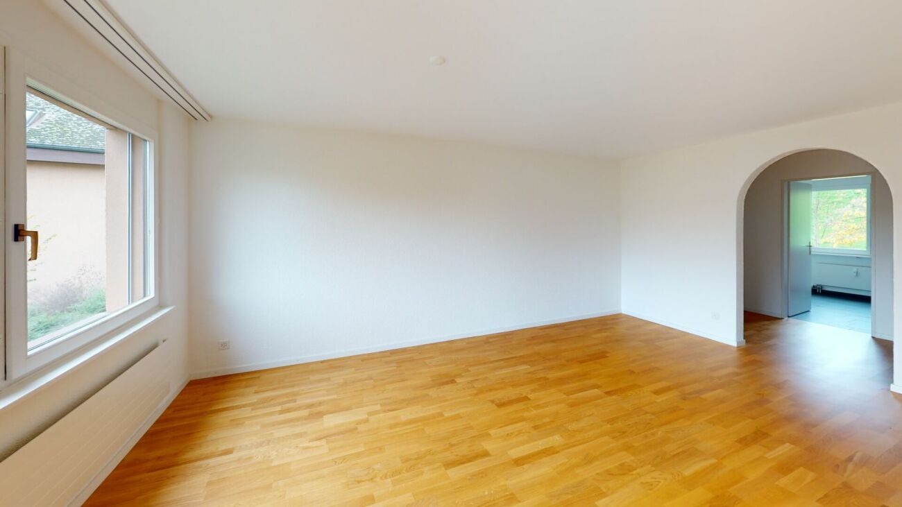 Schöne 3.5 Zimmer-Wohnung mit Sitzplatz